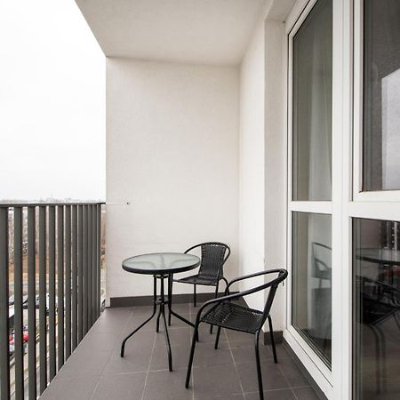 In Apartments Okecie วอร์ซอ ภายนอก รูปภาพ