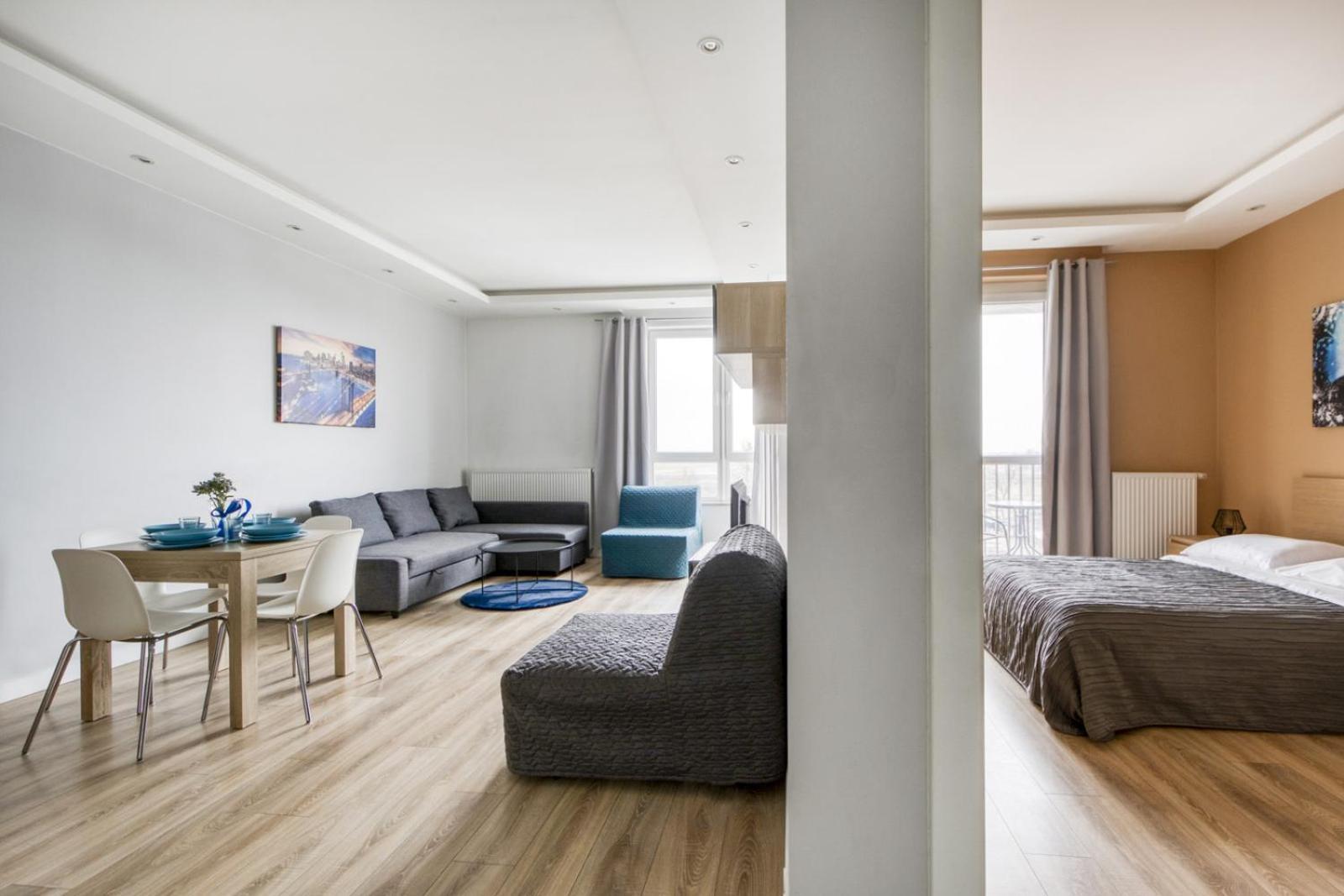 In Apartments Okecie วอร์ซอ ภายนอก รูปภาพ